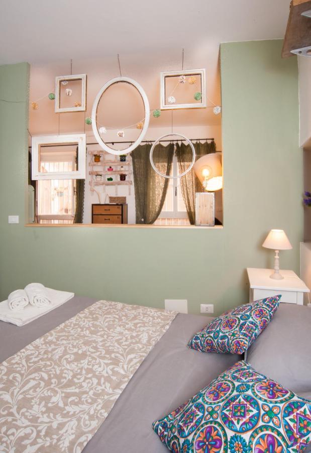 Homes4Holidays - Artistic Nest Siraküza Dış mekan fotoğraf